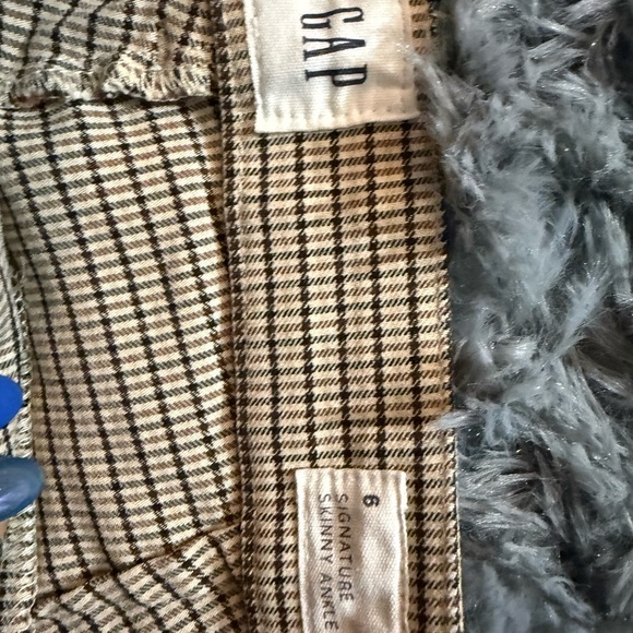 Women's Size 6 GAP Beige Checkered Dress Pants - Picture 3 of 3
